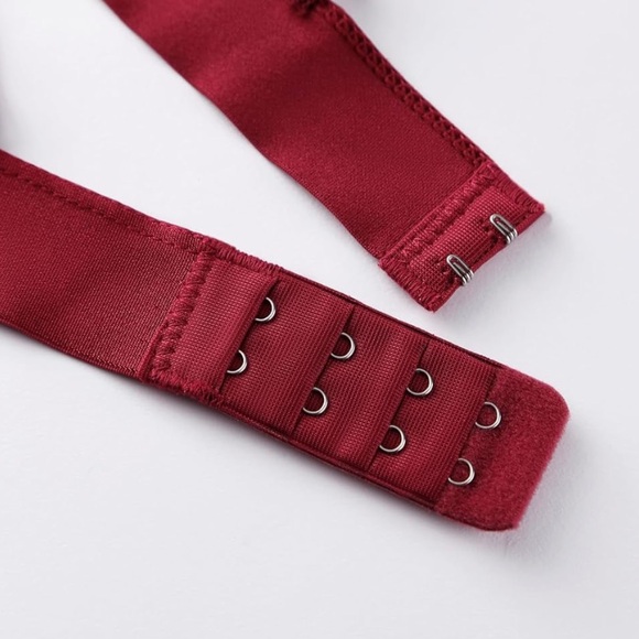 NWT Burgundy Unlined Lace Bralette Size L - Picture 3 of 3